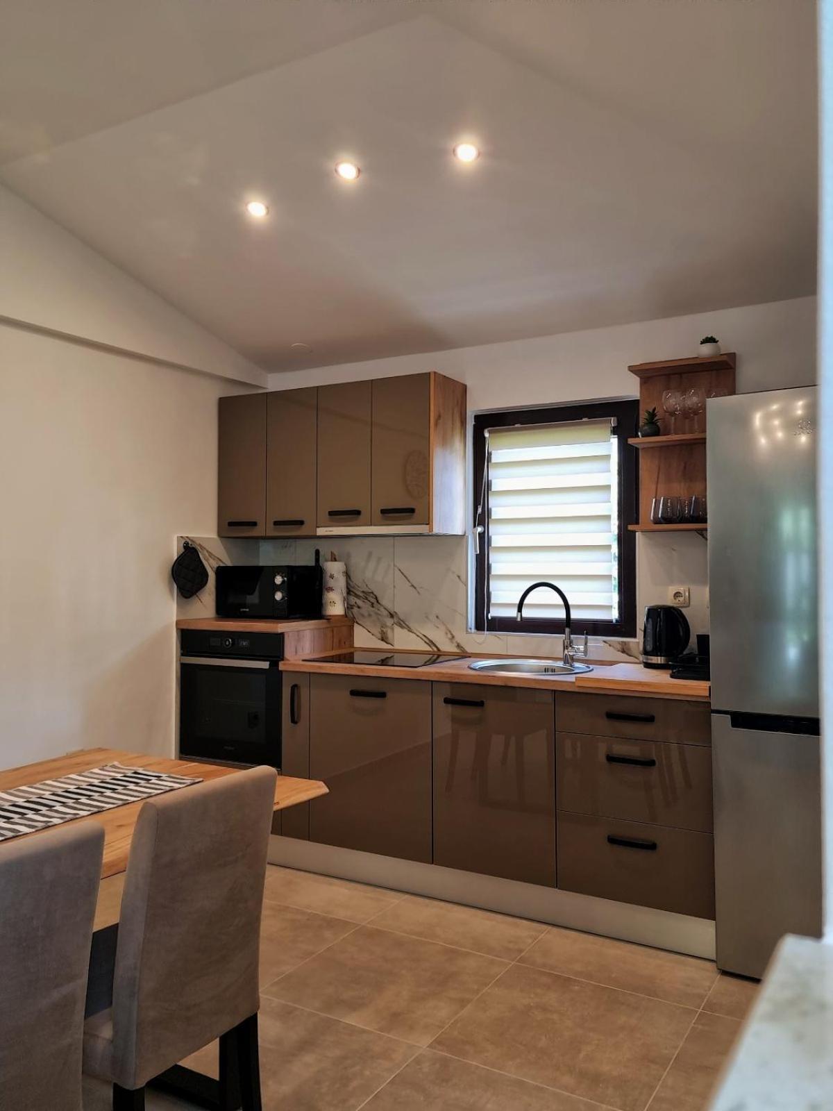 Apartmani Nika 1 غييكا المظهر الخارجي الصورة