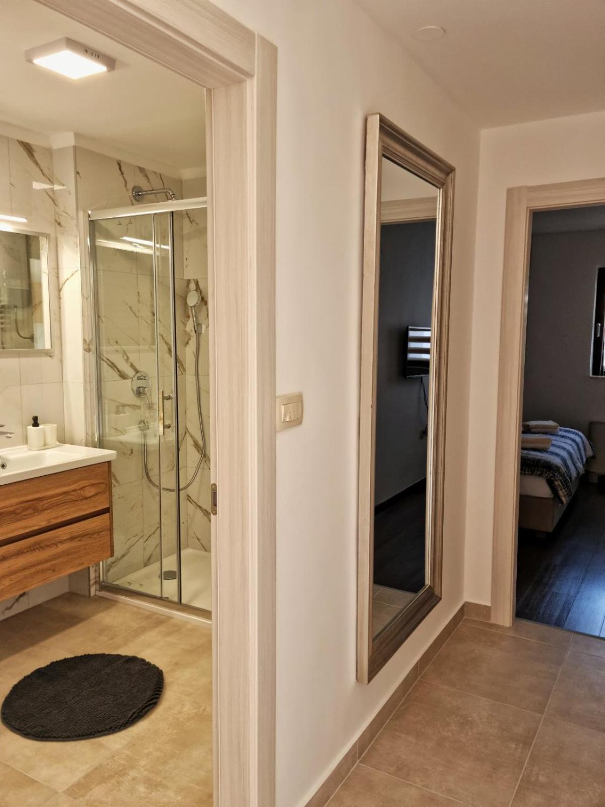 Apartmani Nika 1 غييكا المظهر الخارجي الصورة